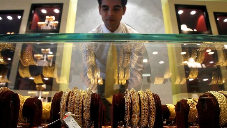 'Worst is When They Sell Mangalsutra': Desperate Indians Sell Family Gold to Survive Covid Cash Crunch