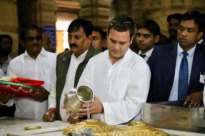 Rahul Gandhi to Continue Temple Run; Karnataka, Rajasthan, Madhya Pradesh Units Told to Draw Up List of Shrines