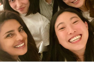 Shang-Chi Actor Awkwafina 'Loves' Priyanka Chopra Jonas, Recalls Their Fun Dinner Together