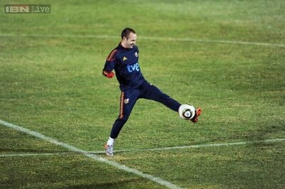 Barcelona confident Andres Iniesta will end his career at club