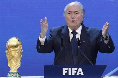 Blatter says FIFA not corrupt, Eng bad losers