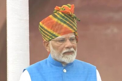 Govt Will Build Such an Education System So That Youngsters Need Not Go Abroad: PM Modi