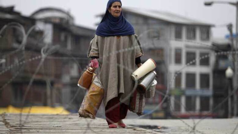 Afzal Guru hanging: Curfew lifted from Kashmir