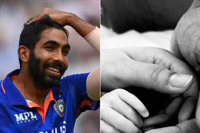 Jasprit Bumrah, Sanjana Ganesan Welcome Baby Boy; Pacer Shares Picture on Social Media