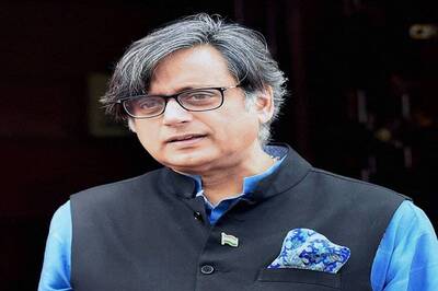 Modi Govt Will Try to Send Political Message as it Will Be Their Last Budget: Shashi Tharoor