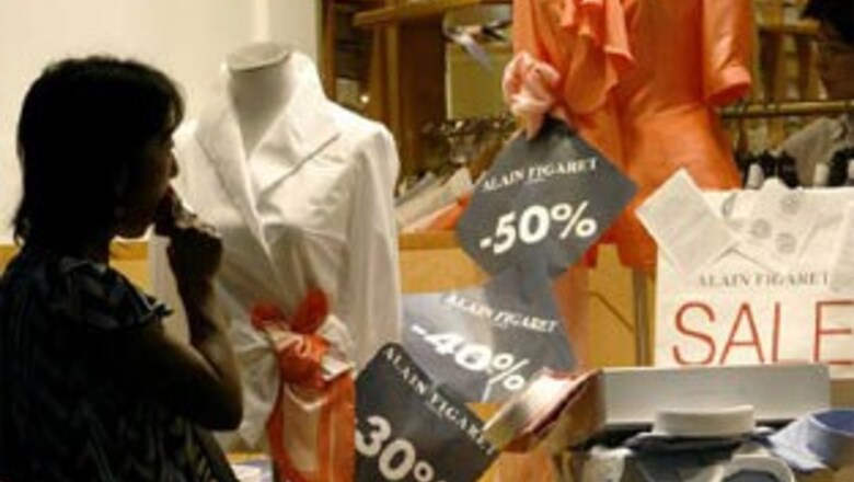 Big spenders tend to marry big savers, study finds
