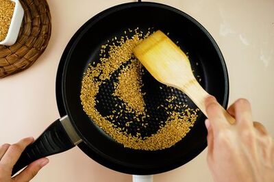 How to Prepare Flax Seeds: Soaking, Grinding, & More