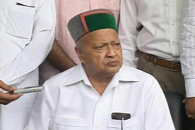 Virbhadra rubbishes graft charges, BJP complains to EC