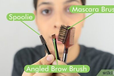 How to Use a Brow Brush