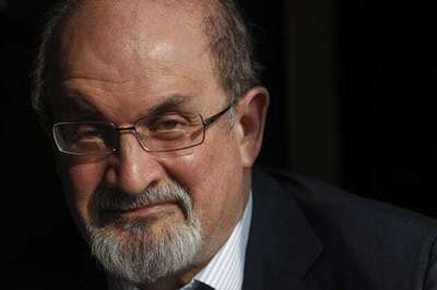 Congress defends Rajasthan on Rushdie fiasco