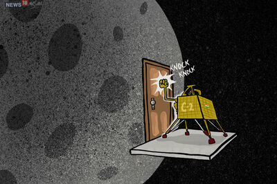 NASA Says Latest Moon Flyby Found No Trace of Chandrayaan-2 Lander Vikram