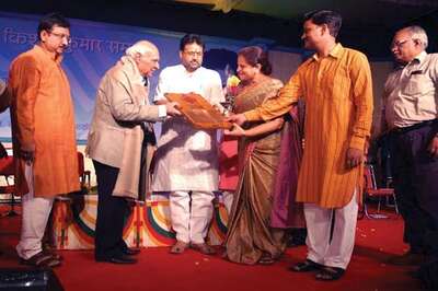 Yash Chopra gets the National Kishore Kumar Award