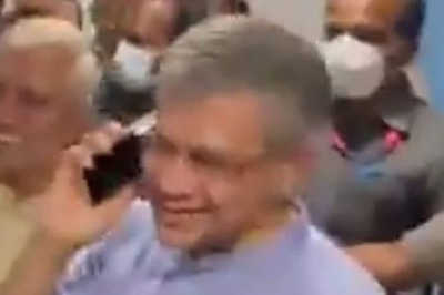 Ashwini Vaishnaw Makes First 5G Call from Trial Network at IIT Madras