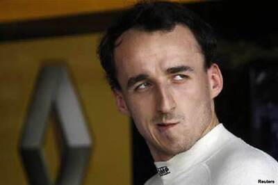 Oz Grand Prix: Kubica puts Renault on top