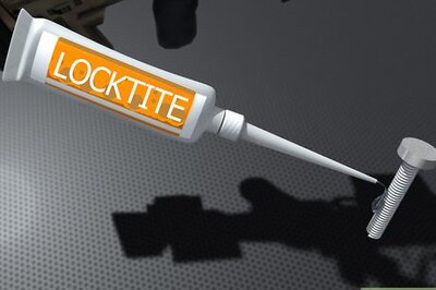 How to Sight the Scope of a Rifle in and Zero It