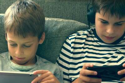Phone's A Friend: 9-17-Year-Olds Spend More than 3 Hrs A Day on Social Media, OTT & Online Games: 61% Urban Parents