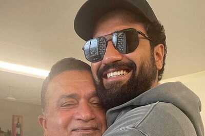 Vicky Kaushal Reveals His Father Cried After Being 'Scolded', Called 'Just a Stuntman' On Sets