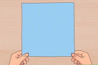 How to Fold a Handkerchief for a Tuxedo