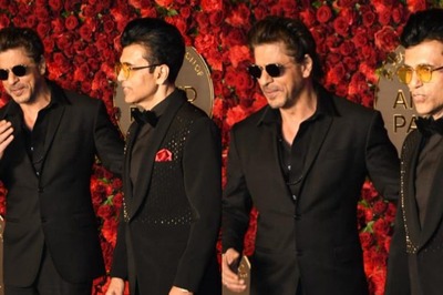 Shah Rukh Khan Calls Anand Pandit His 'Spiritual Guru', Teases 'I Call Him When My Film Fails'; Watch