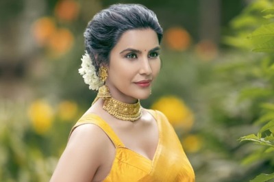 In Yellow Saree, Tamil Actress Priya Anand Looks Drop-Dead Gorgeous; Fans React