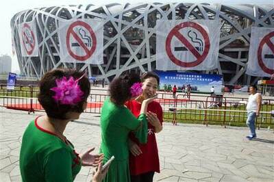 As the number of  smokers climb, China imposes ban on smoking indoors