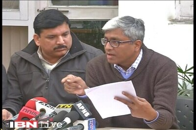 Arun Jaitley a 'master of half truths and handsome lies', claims AAP; poses 5 questions to him