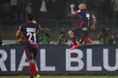 ISL 2015: Iain Hume hat-trick seals play-off spot for Atletico de Kolkata