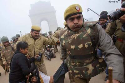 Delhi gangrape: 143 injured in violent protests on Sunday