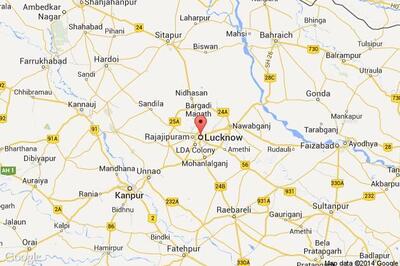 Couple commits suicide by jumping before train near Dariyabad station