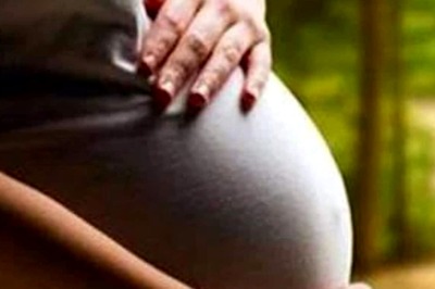 SC Seeks Response From Centre On Prority of Covid Vaccination For Pregnant Women