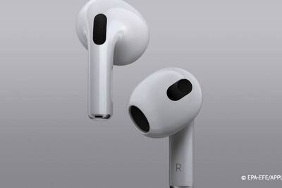 Next Apple AirPods Could Help Users Track Their Physical Activity