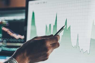 Career Wise: Courses to Help You Understand Stock Market and Build a Career Around it