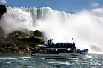 In a Rare Incident, Man Survives Plunge over Niagara Falls