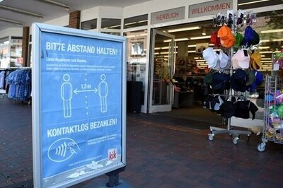 Euro zone retail sales return to pre-pandemic levels