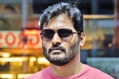 Moodar Koodam Actor Naveen's Next Directorial To Star Nagarjuna: Reports
