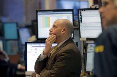 Wall Street Weekahead: Fed Meeting In Focus As Stocks Wobble And Coronavirus Bill Stalls