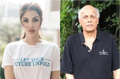 Rhea Chakraborty Messaged Mahesh Bhatt on June 8 After Leaving Sushant Singh Rajput's Home?