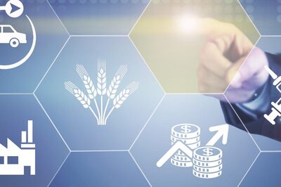 India's Services Sector Activity Expands at Fastest Pace in 10.5 Years in October: PMI