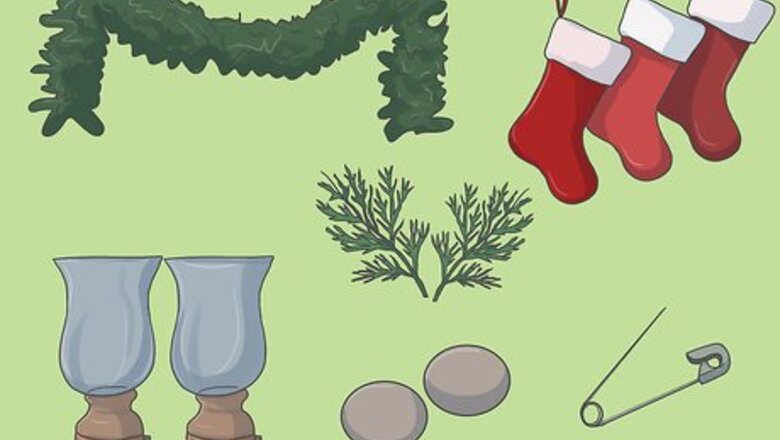 How to Decorate Your Mantel for Christmas