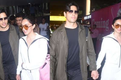 Sidharth Malhotra, Kiara Advani Hold Hands, Flaunt Smiles As They Return From Japan; Watch