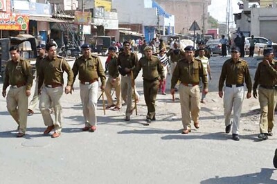 Maoists Kill Elderly Man, Set Fire to 10 Vehicle in Bihar's Aurangabad