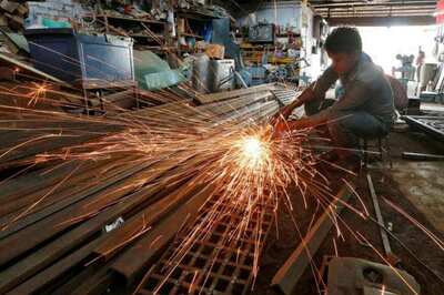 Post Demonetisation, Manufacturing Slumps but Sticks to Expansion Mode