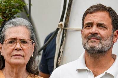 'Mahaul' in Our Favour, Don't Be Complacent, Overconfident: Sonia Gandhi to Party on Upcoming Polls