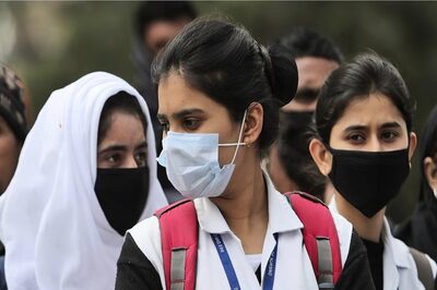 Centre Okays Lowering Cut-off Marks by 25 Percentile for Admission to 2022-23 PG Medical Courses