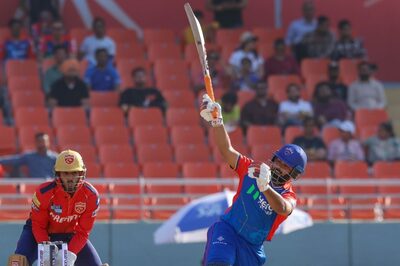 WATCH: Rishabh Pant Receives Standing Ovation On his Return to IPL in DC's Opening Game Against PBKS