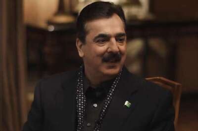Gilani ready to resign over reopening graft cases issue