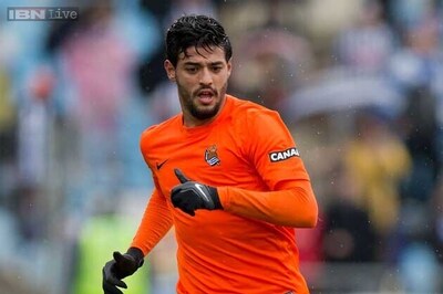 Carlos Vela leads Sociedad to 1-0 win at Malaga in Spain