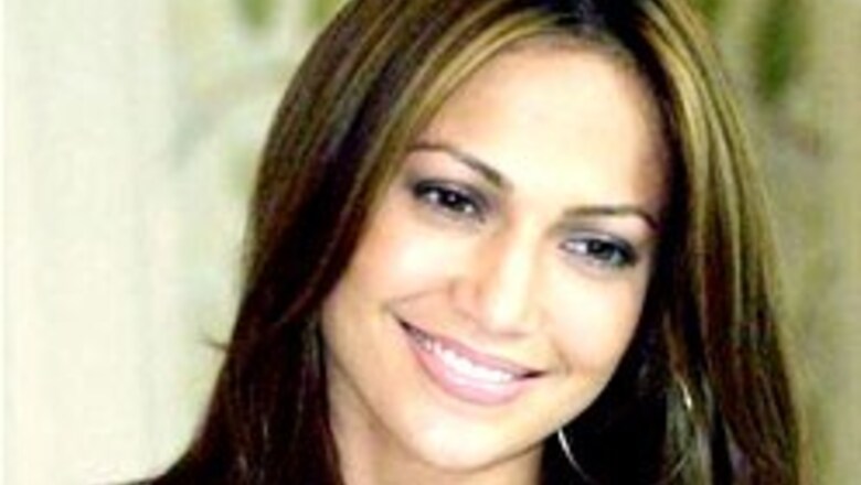 TomKat risky for JLo, says family