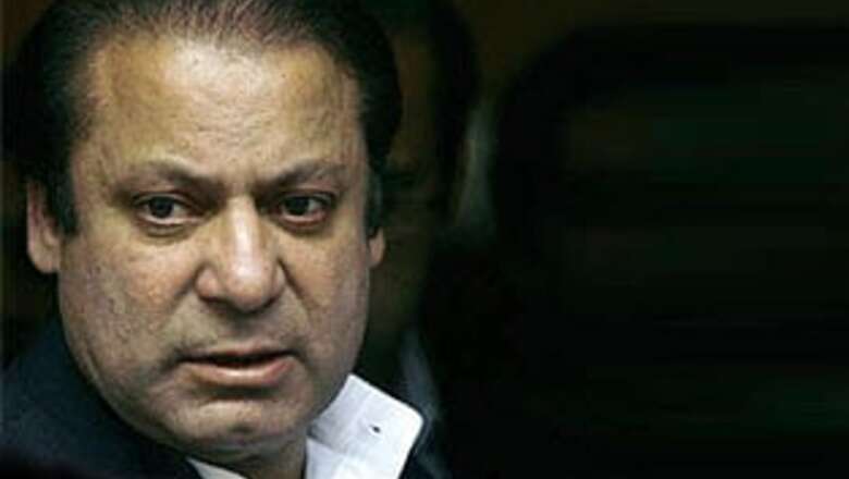 Sharif rejects olive branch, bent on showdown