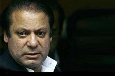 Sharif rejects olive branch, bent on showdown